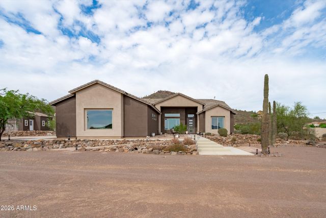 35819 N 17TH Avenue, Phoenix, AZ 85086
