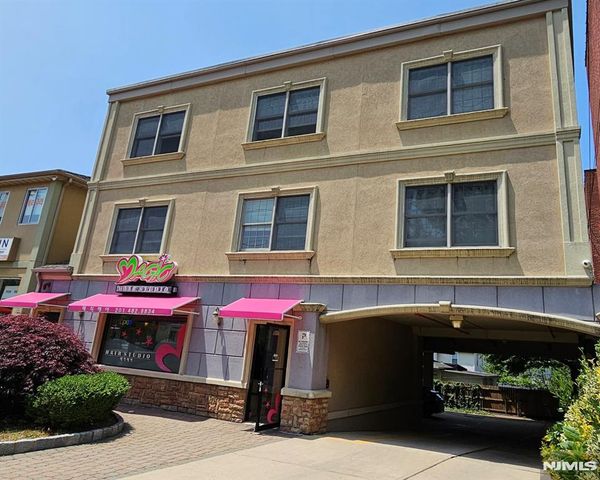 507 Broad Avenue, Palisades Park, NJ 07650