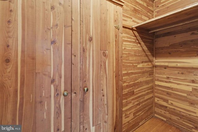 5512 LARKIN AVE, Harrisburg, PA 17112