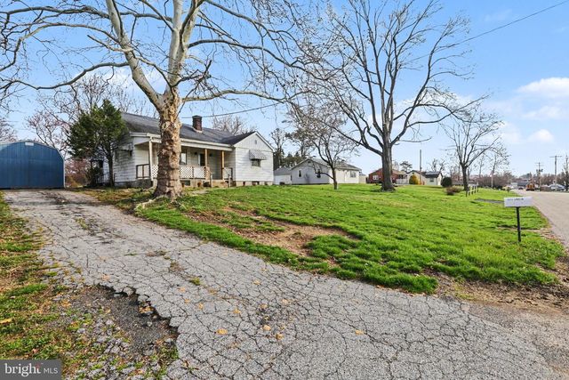 5512 LARKIN AVE, Harrisburg, PA 17112