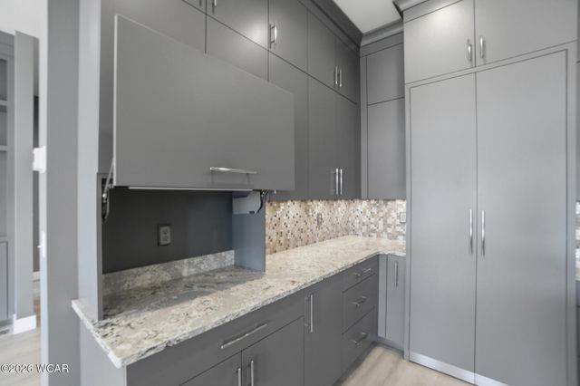 2667 Jonathan Drive, Lima, OH 45806