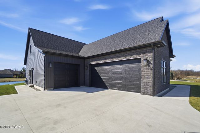 2667 Jonathan Drive, Lima, OH 45806