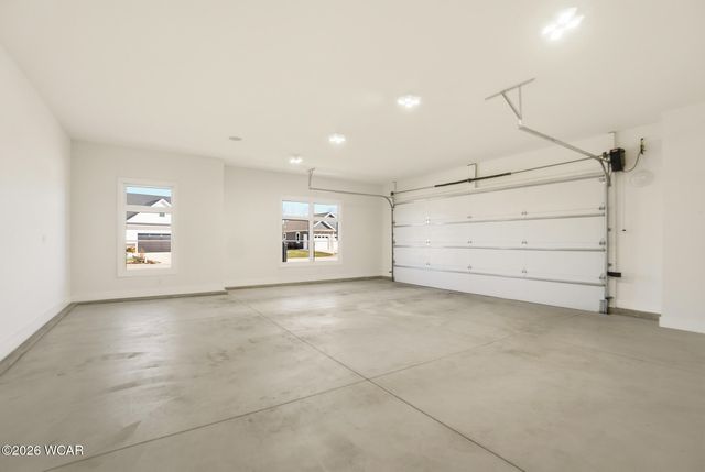 2667 Jonathan Drive, Lima, OH 45806