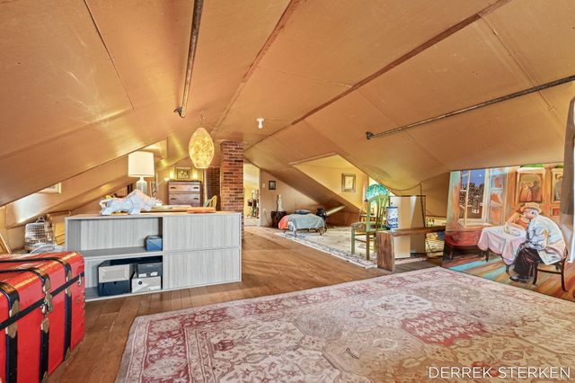 43 E Main Avenue, Zeeland, MI 49464