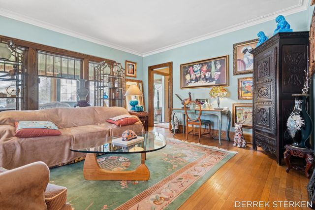 43 E Main Avenue, Zeeland, MI 49464