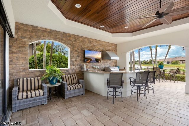 6113 Sunnyslope DR, Naples, FL 34119