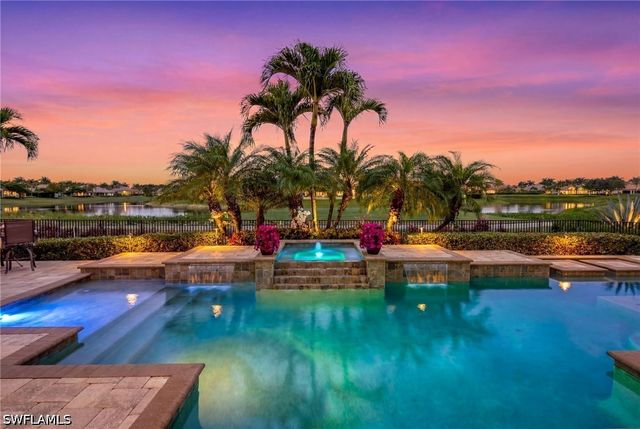 6113 Sunnyslope DR, Naples, FL 34119