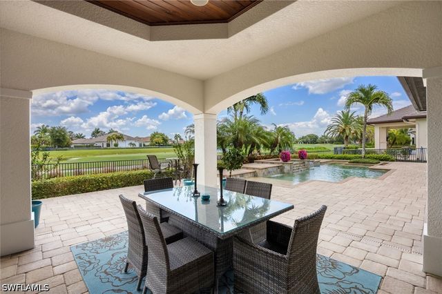 6113 Sunnyslope DR, Naples, FL 34119
