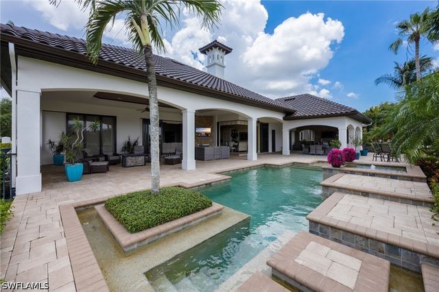 6113 Sunnyslope DR, Naples, FL 34119