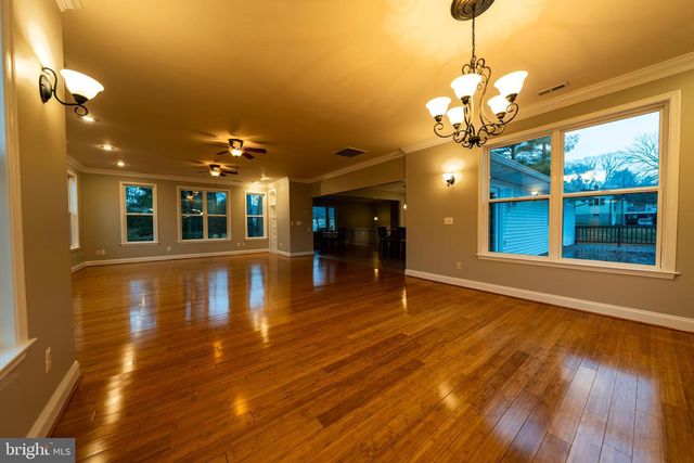 7641 GAITHER RD, Gaither, MD 21784