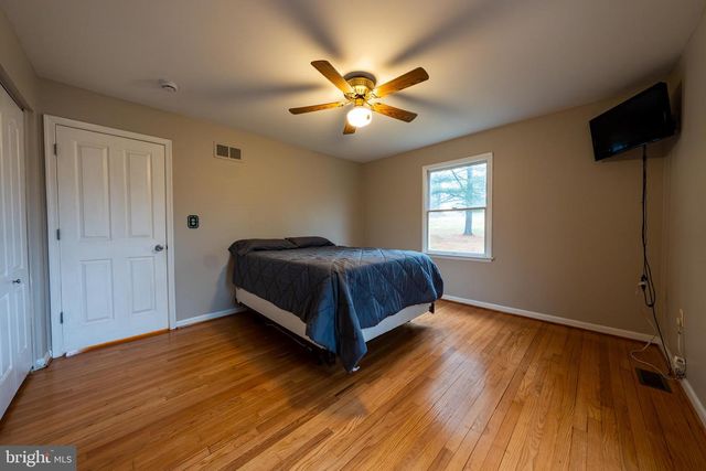 7641 GAITHER RD, Gaither, MD 21784