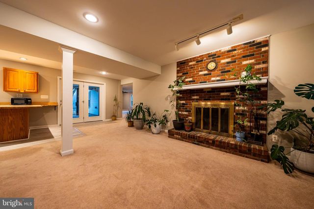 7641 GAITHER RD, Gaither, MD 21784