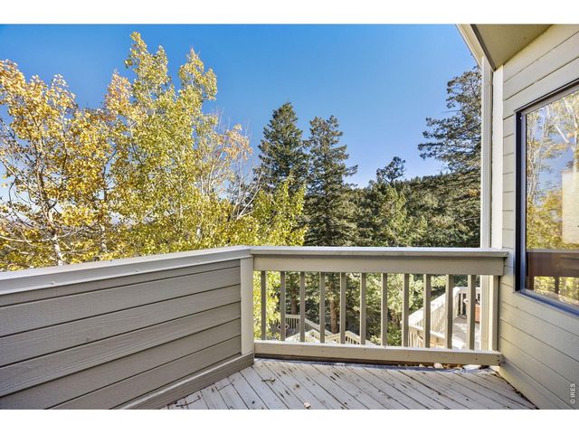 1784 Deer Trail Rd, Boulder, CO 80302