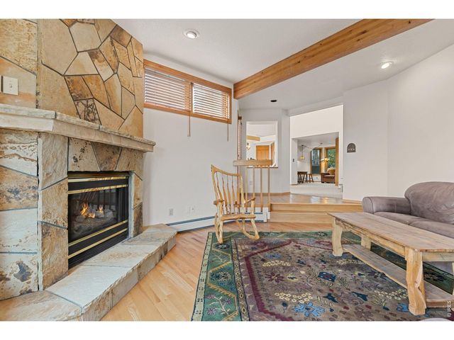 1784 Deer Trail Rd, Boulder, CO 80302