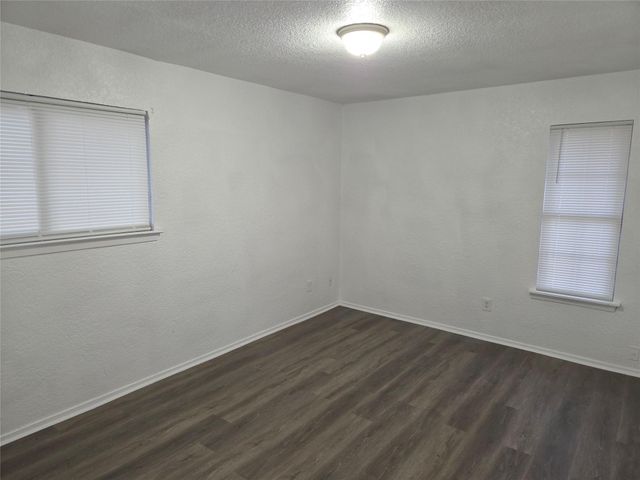 9019 Texas Sun DR, Austin, TX 78748