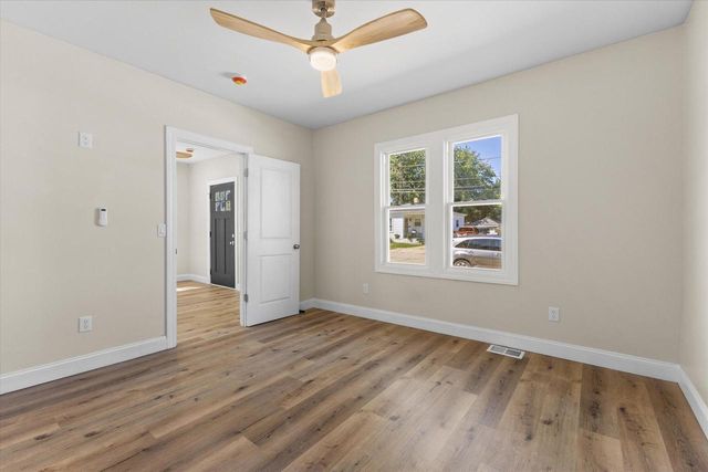 6223 37th AVENUE, Kenosha, WI 53142