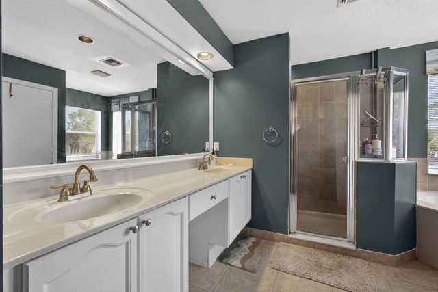 4159 Lake Tahoe Circle, West Palm Beach, FL 33409