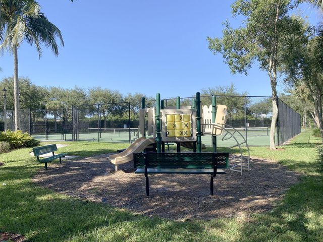 4159 Lake Tahoe Circle, West Palm Beach, FL 33409