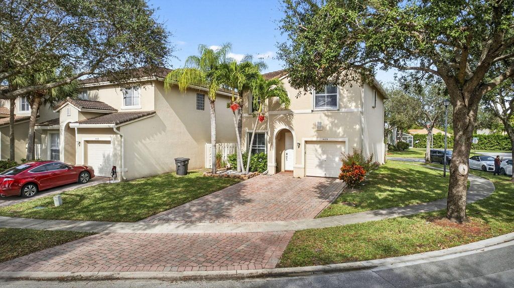 4159 Lake Tahoe Circle, West Palm Beach, FL 33409