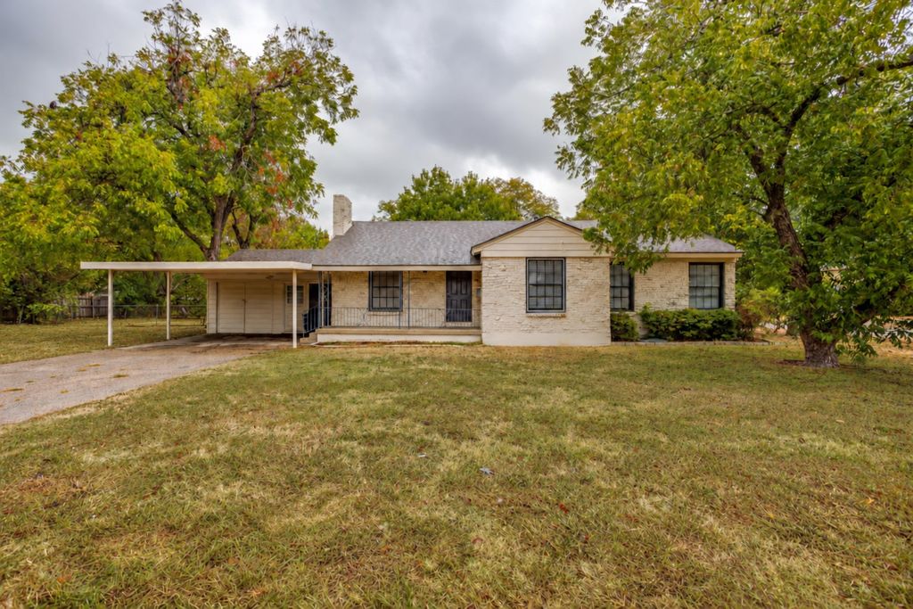 3500 Corto Avenue, Fort Worth, TX 76109