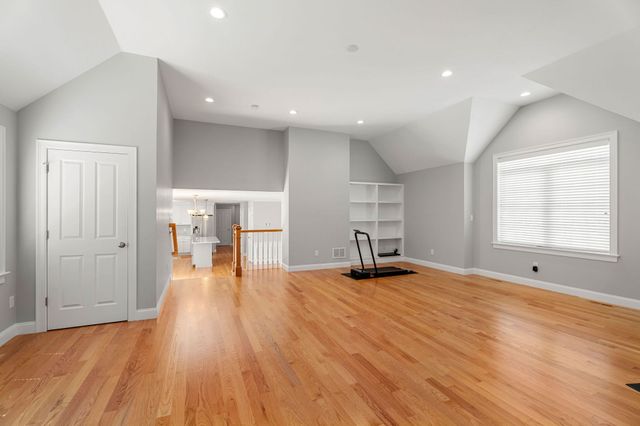 155 East St, Tewksbury, MA 01876