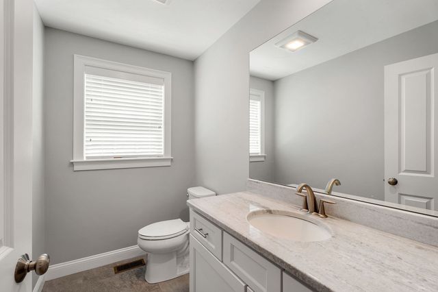 155 East St, Tewksbury, MA 01876