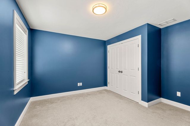 155 East St, Tewksbury, MA 01876