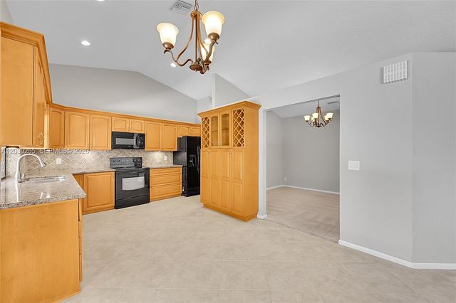 4745 NW 99th Ln 4745, Coral Springs, FL 33076