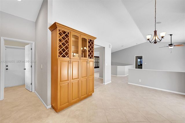 4745 NW 99th Ln 4745, Coral Springs, FL 33076