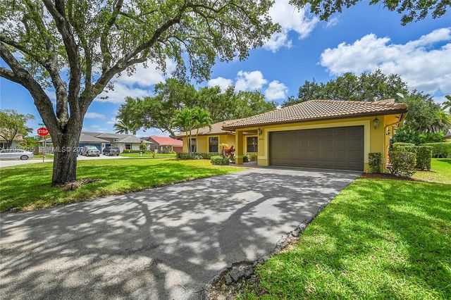 4745 NW 99th Ln 4745, Coral Springs, FL 33076