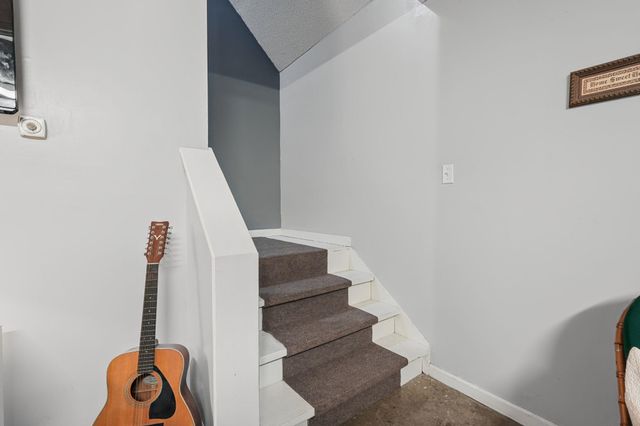 2549 HEARTH STONE DR, Memphis, TN 38016