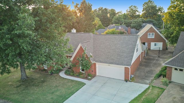 2549 HEARTH STONE DR, Memphis, TN 38016