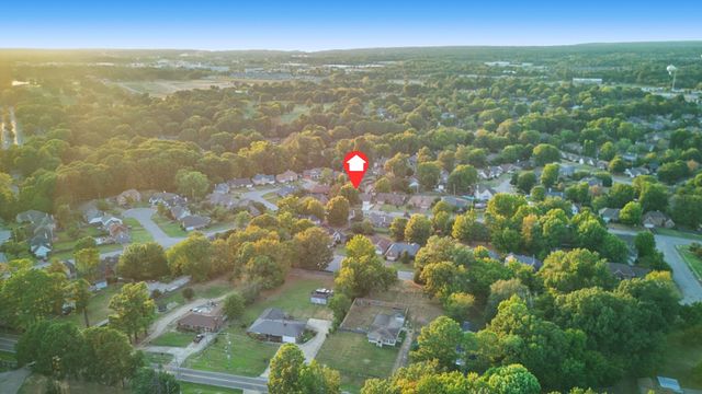 2549 HEARTH STONE DR, Memphis, TN 38016