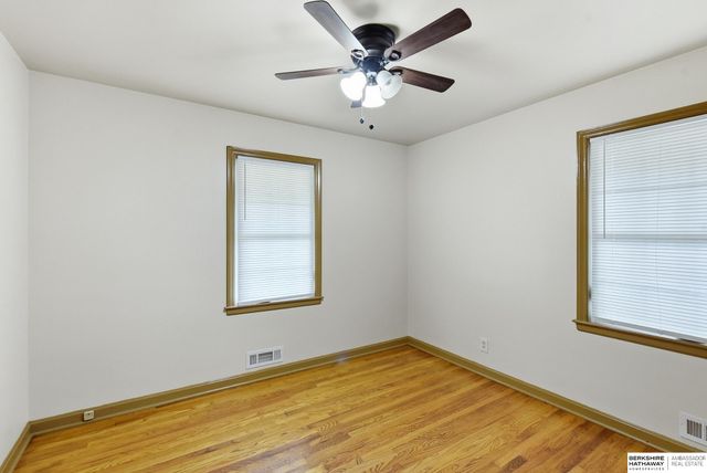 2706 Benson Gardens Boulevard, Omaha, NE 68134