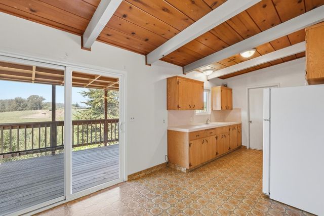 215 Manfre Road, Watsonville, CA 95076