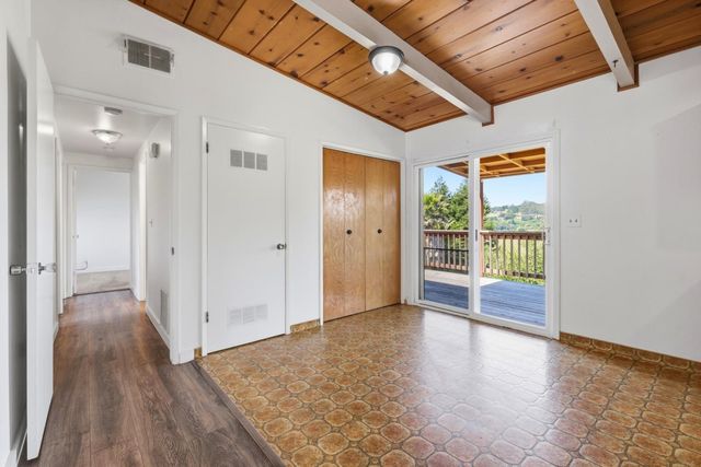 215 Manfre Road, Watsonville, CA 95076