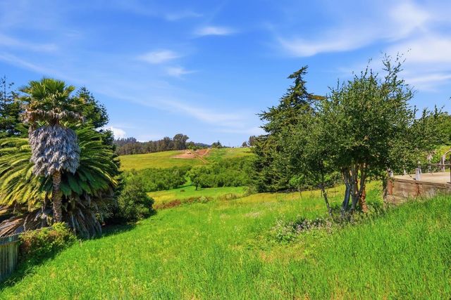 215 Manfre Road, Watsonville, CA 95076
