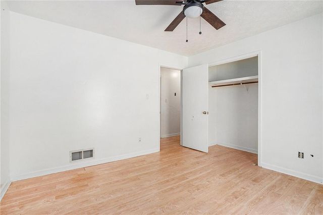 2358 Cannon Hill SW Road, Lilburn, GA 30047