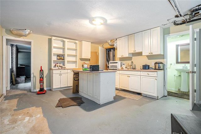 2358 Cannon Hill SW Road, Lilburn, GA 30047