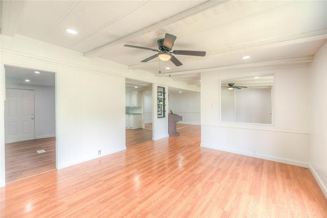 203 S Canyon Drive, Onalaska, TX 77360
