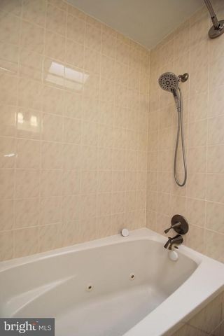 6215 GEMINI CT, Burke, VA 22015