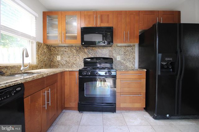 6215 GEMINI CT, Burke, VA 22015