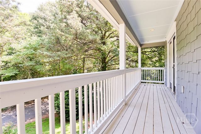 560 Rosa Nell Howard Street, Athens, GA 30601