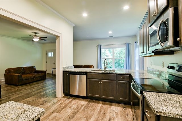 560 Rosa Nell Howard Street, Athens, GA 30601