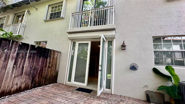 8102 SW 118th Pl 8102, Miami, FL 33183