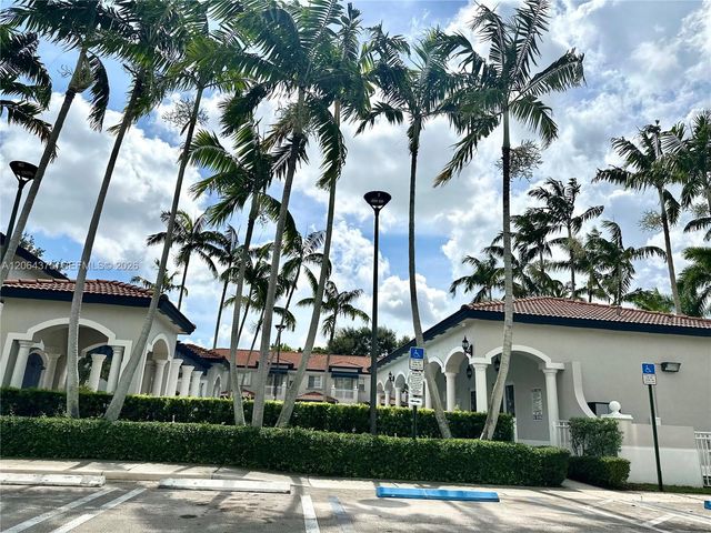 8102 SW 118th Pl 8102, Miami, FL 33183