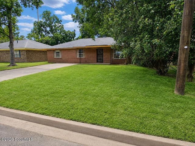1903 Cimarron Street, Savannah, GA 31405