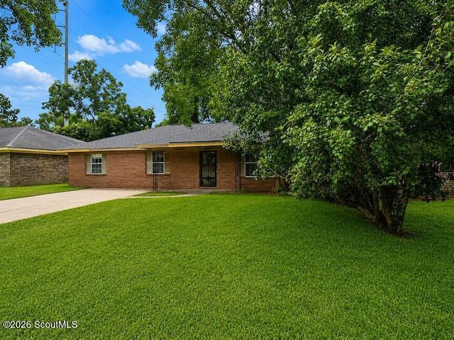 1903 Cimarron Street, Savannah, GA 31405
