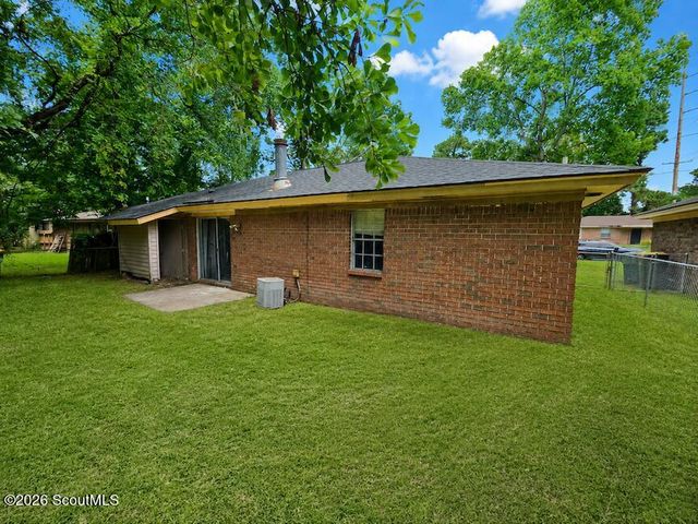 1903 Cimarron Street, Savannah, GA 31405