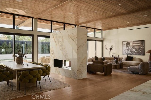 23740 Killion Street, Woodland Hills (los Angeles), CA 91367